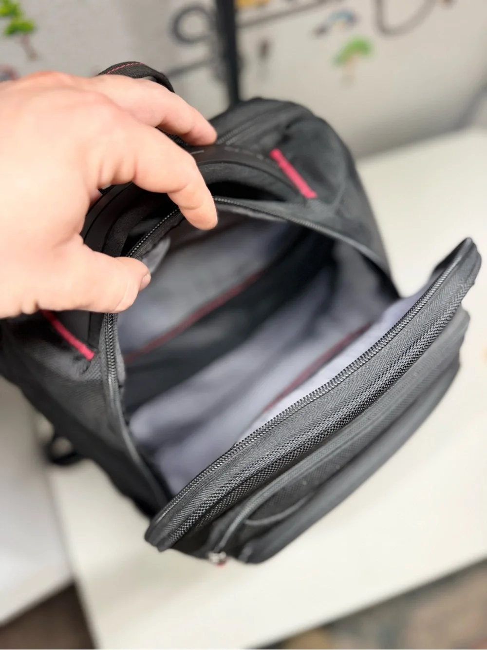 Samsonite Black Men's Backpack with Front Organizer Pockets